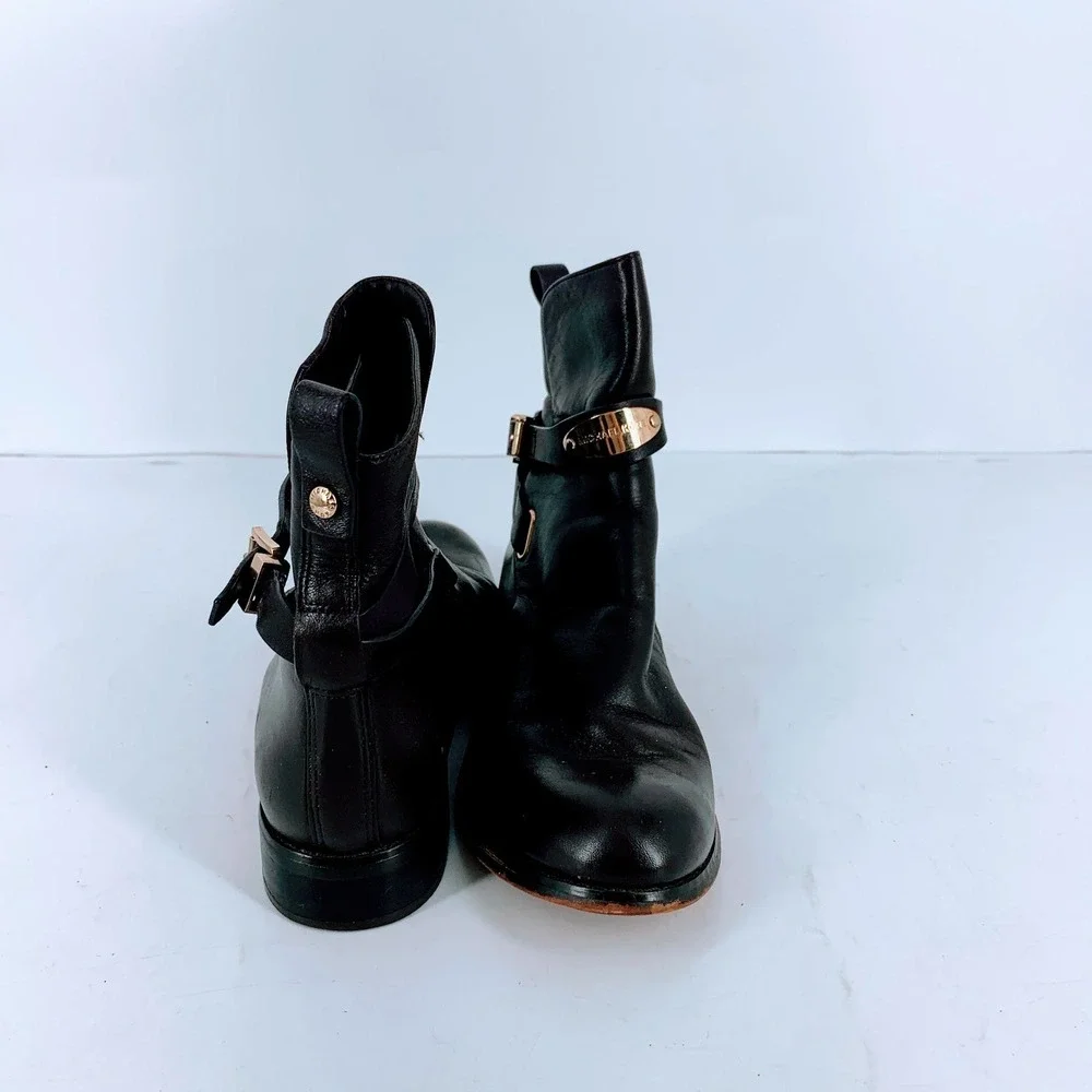 Michael Kors Womens Darcy Leather Gold Buckle Moto Ankle Boots Logo Plate SZ 8.5